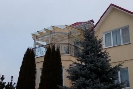 Летний сад "Terramo" с системой безрамного остекления